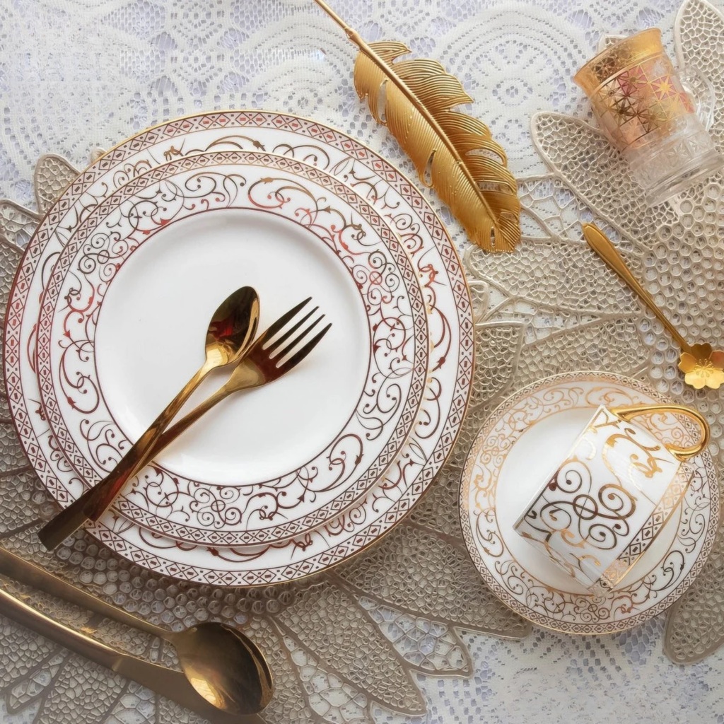 ArielMC Athena 24K Gold Filigree Fine Porcelain Dinner Suite
