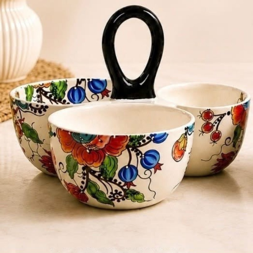 ArielMC Artisanal 3-Compartment Handled Botanical Relish & Dip Platter