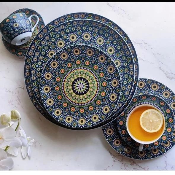 ArielMC Ethnic Floral Kaleidoscope Fine Vitrified Dinnerware