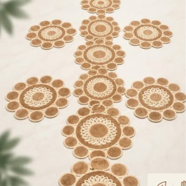 ArielMC Sunpetal Handcrafted Jute Runner & Placemat Set